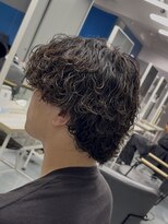 アロー 船橋店(AROH)&nbsp;MEN’S HAIR/サーフカール/刈り上げセンターパート/船橋