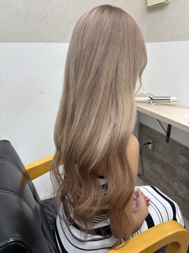 ラフィット 下大利店(lafit) 暖色ミルクティー　かじ