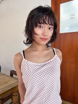 ダンボ(DUMBO) ＜sayaca＞ウルフレイヤー  顔まわりレイヤー　ニュアンスパーマ