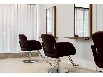 cerc by SASE【シェルク　バイ　シャッセ】