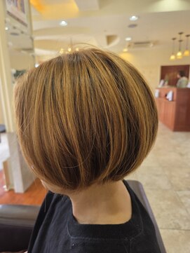 バニラ 古川店(VENIRE) 大人ボブ