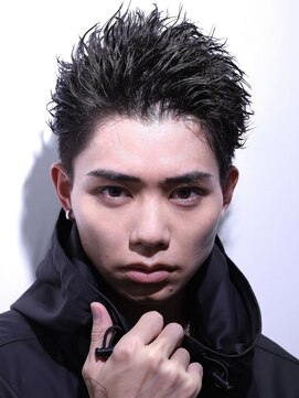 リップス 池袋(LIPPS) バズショート