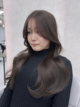 くすみブラウンベージュ