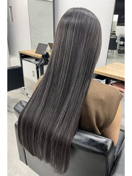 キラ 渋谷(KILLA) ハイライトカラー/ブリーチダブルカラー/白髪ぼかしハイライト