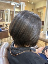 リュッカ(Lycka)&nbsp;髪質改善ノンジアミンザクロカラー小顔ショート