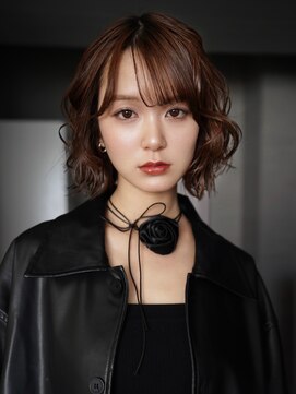 アイティーバイアルバム 八王子店(IT by ALBUM) ミディアムボブ前髪カット大人ガーリー_F31336