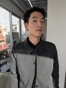 PARKiiiNG 心斎橋　ブリーチ/ダブルカラー/パーマ/メンズ【パーキング】 刈り上げセンターパート