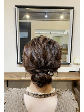 ヘアセット・着付専門店 SET.me 渋谷【ヘアセット/結婚式】【4/11NEWOPEN(予定)】 アレンジヘアセット