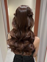 スイ(sui)&nbsp;ふわふわヨシンモリハーフツイン♪名古屋駅参列ヘアセット