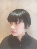 マッシュショート 黒髪ショート