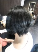 ショートボブ