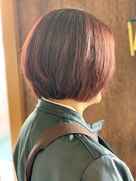 アークスヘアー 大人かわいい☆小顔リップライン丸みショート×レッドブラウン