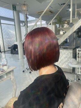 カルム(calm) 切りっぱなしボブ