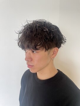 ニアウ 伊勢崎連取店(Niau) メンズマッシュ波巻きスパイラルパーマ