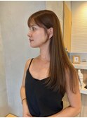 顔周りカット　ロングヘア　イルミナカラー