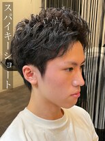 ジュンヌオム リンカラン(Jeune Homme LINGKARAN) スパイキーショート