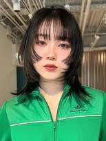 ノイカーム(noi Calm)&nbsp;顔周りレイヤーカットくびれヘアミルクティーベージュカラー