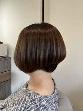 フリー(free) ショートボブ
