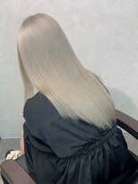 エル オオサカ 心斎橋店(L. OSAKA) ホワイト/エフェクトブリーチ_E1