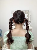 四つ編み×ツインテール