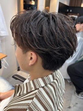 シーフ 千葉(Cyf) フェザーパーマ/刈り上げセンターパート/ビジネス/千葉駅保立