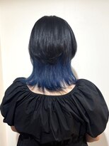 コロ(COLO)&nbsp;【吉祥寺】インナーカラー ブリーチ ブルー ボブルフ