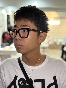 スウェル 船橋店(Swell) #サーフカール#スパイキーショート#ブルーブラック#船橋