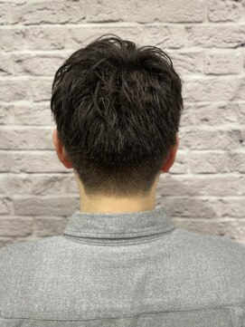 グレイスフル バーバープラチナム 六本木店(Graceful Barber platinum) ナチュラル束感ツーブロックビジネスショート