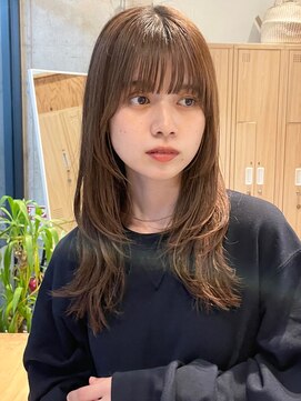 ラフ フロム ガーデン(Laf from GARDEN) ミディアム/レイヤーカット/顔周りカット/透明感カラー