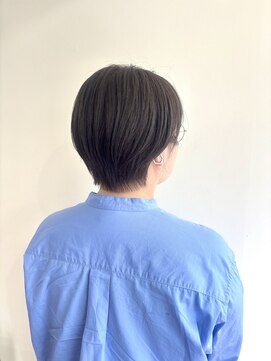 ミューク(mjuk) 暗髪ショート