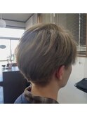 ミルクティーベージュ