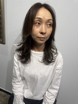 ワウ(WOW)&nbsp;顔まわりレイヤー大人くびれロングショコラグレージュ透明感暗髪