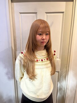 カシェル トウキョウ(Cashel Tokyo) ミルクティーベージュとハッシュカット