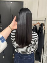 アトレ 福岡大名店(attrait)&nbsp;ブラウンロング×透明感。大人っぽくまとまる上質な仕上がり