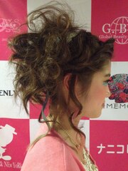 結婚式,二次会にオススメ☆ルーズなほつれ♪甘辛ヘアセット