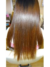 ラピスるり&nbsp;ナチュラルなサラサラストレート