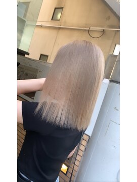 ラフ 難波店(LAFF) #黒髪#ボブルフ#ネビージュ#小顔#ワンレン