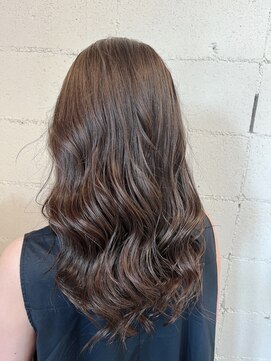 ハグ(HUG) 艶グレージュ☆HUG 西明石