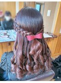 編み込みハーフアップアレンジ