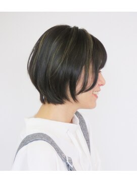 ラグラスヘア(LAGRAS HAIR) ショートボブ