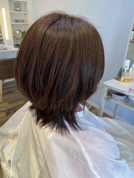 オット(otto.) 外ハネミディアム