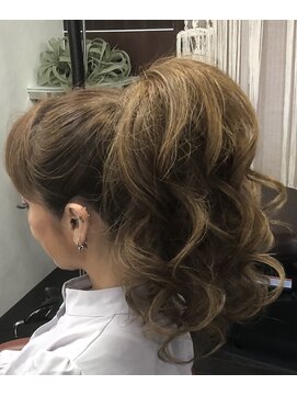 エムツー(Mll) アップスタイル