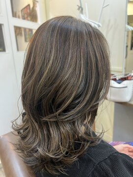 ウエスト オーランド(WEST O LAND) モテ髪