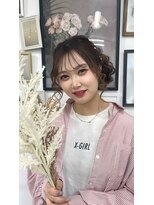 ヘアメイクスタジオ ジュエル(hair make studio JEWEL) ざっくり編みのサイドアップ