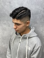 リプレイ 草津店(RIPLAY)&nbsp;ダークアッシュ/アッシュブラック/カルマパーマ/ベリーショート