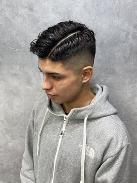 リプレイ 草津店(RIPLAY) ダークアッシュ/アッシュブラック/カルマパーマ/ベリーショート