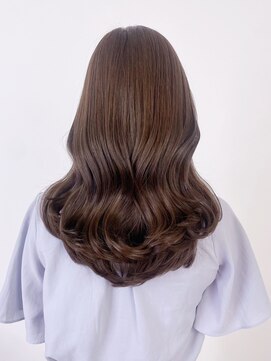 アルバム 新宿(ALBUM SHINJUKU) オリーブカラーくすみベージュ透明感カラー_ba520081