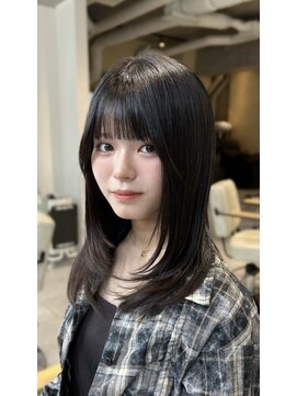 ティア(Tia.) 縮毛矯正/髪質改善トリートメント/ミディアムヘア