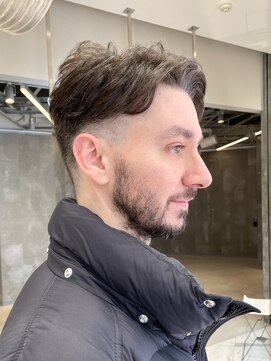 ピークアブー 原宿ハラカド(PEEK-A-BOO) メンズレイヤーショート 大人のメンズヘア PEEKABOO 原宿