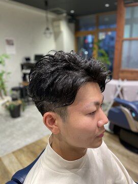 ヘアーサロン グライド(HAIR SALON GLIDE) 2ブロックセンターパート